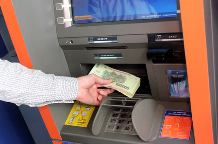 Cách nộp tiền Vietinbank bằng máy ATM